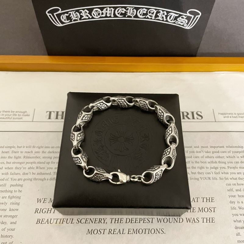 Ch**me He**ts bracelets